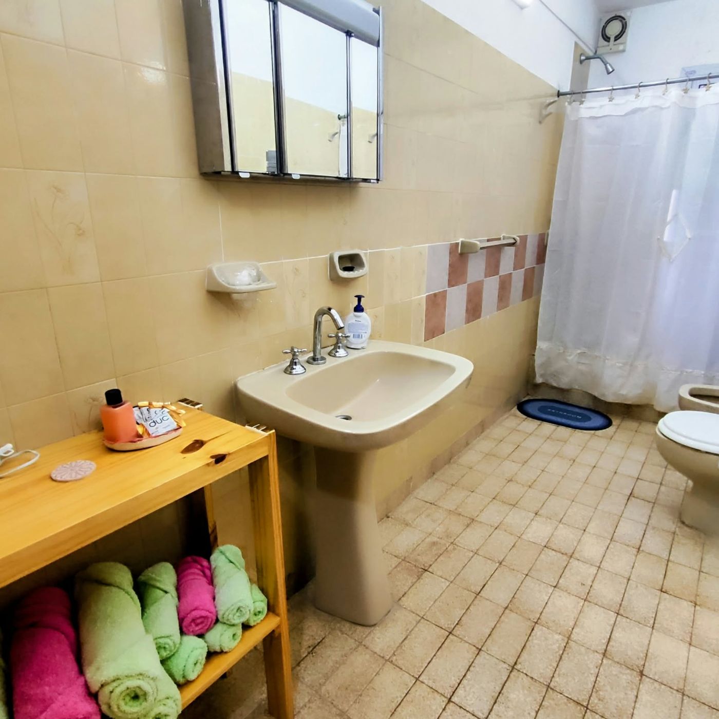 Baño con toallas