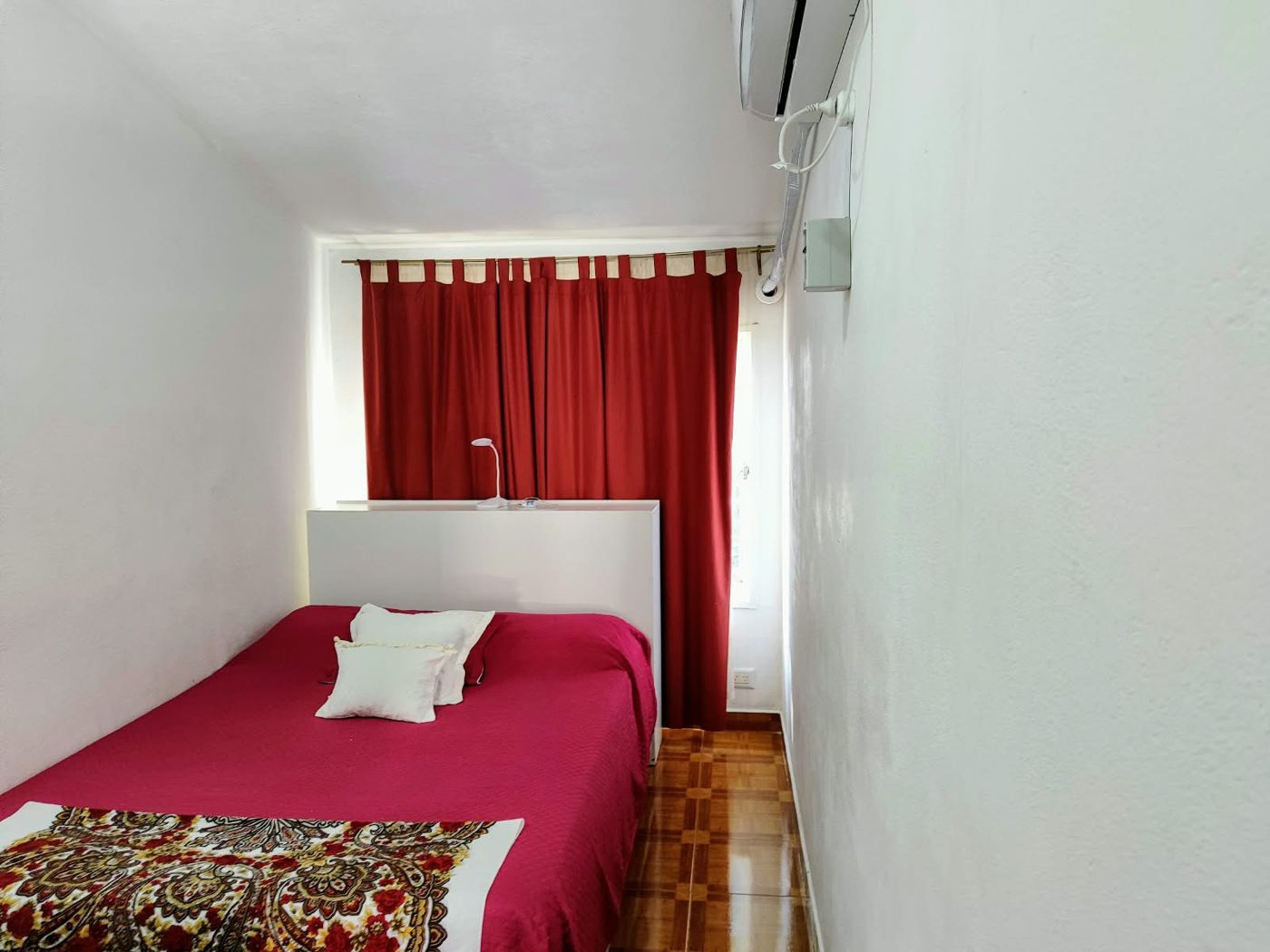 La cama del monoambiente